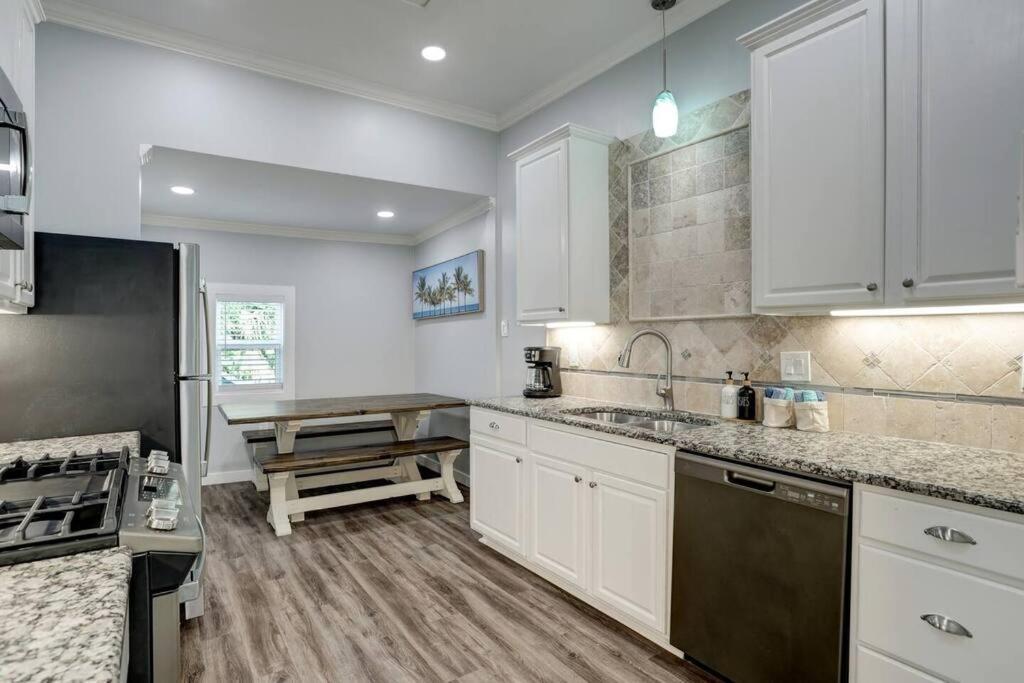 Renovated Beach Bungalow! Galveston Ngoại thất bức ảnh